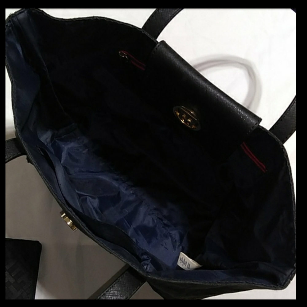 Tommy Hilfiger Monogram Canvas Tote + Change Purse - Picture 8 of 16